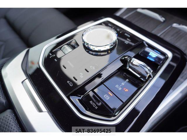 Bmw i7 2025-08 7325954-28