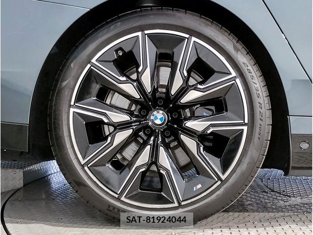 Bmw i7 2025-03 7499705-11
