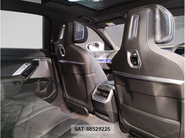 Bmw i7 2024-05 7721437-25
