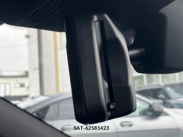 Bmw i7 2025-06 8335074-16