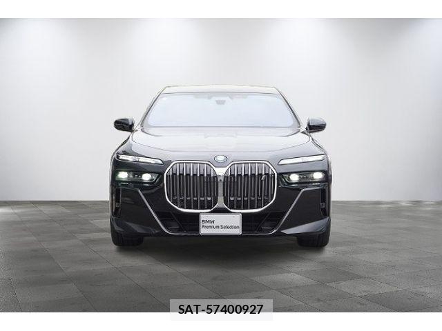 Bmw i7 2025-09 8334981-1
