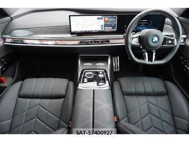 Bmw i7 2025-09 8334981-23
