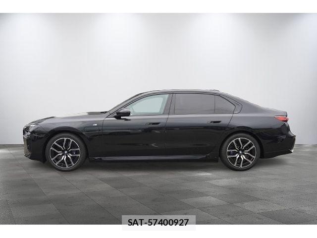 Bmw i7 2025-09 8334981-3