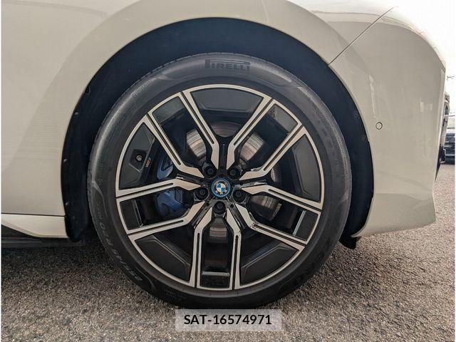 Bmw i7 2023-05 8665862-26