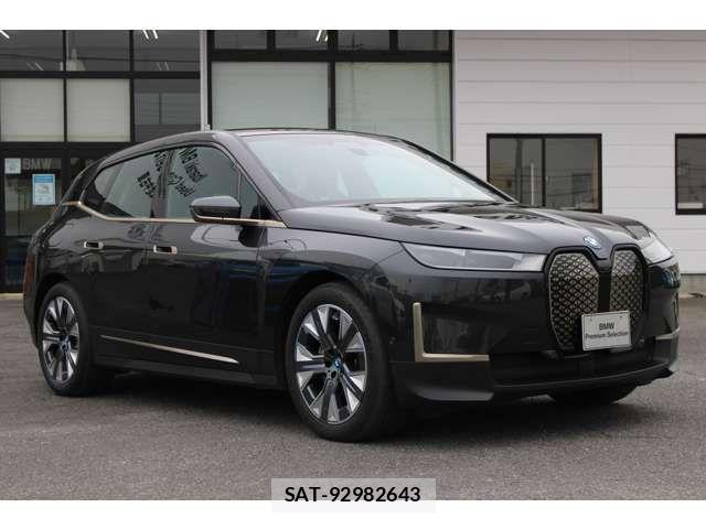 Bmw IX 2022-01 207811-11