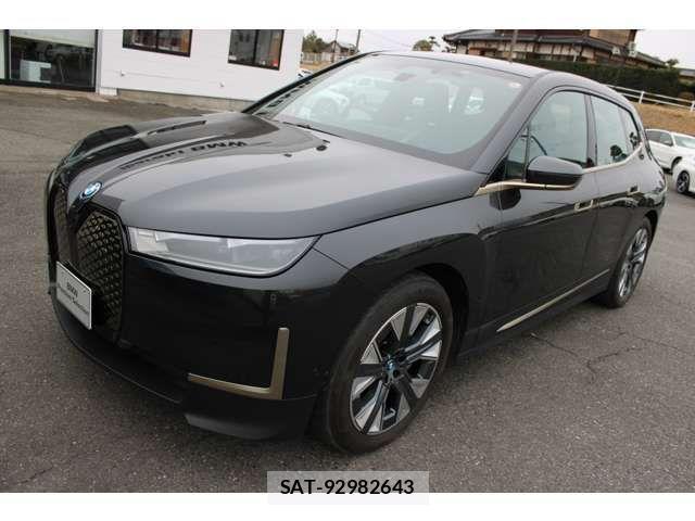 Bmw IX 2022-01 207811-18