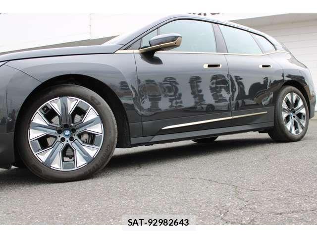 Bmw IX 2022-01 207811-3