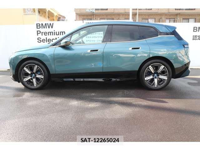 Bmw IX 2023-01 262514-11