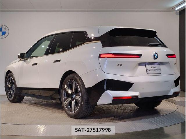 Bmw IX 2023-06 6007454-2