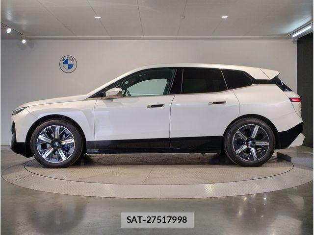 Bmw IX 2023-06 6007454-4