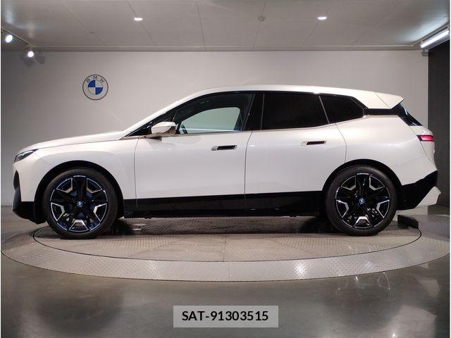 Bmw IX 2023-04 6814003-2