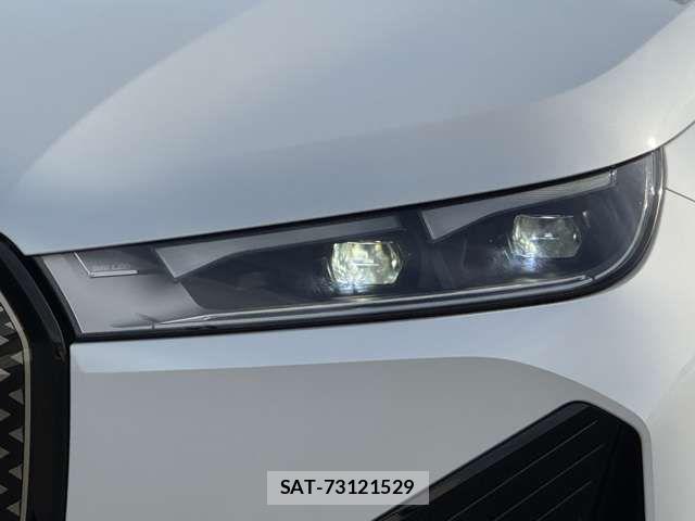 Bmw IX 2022-06 7721438-11
