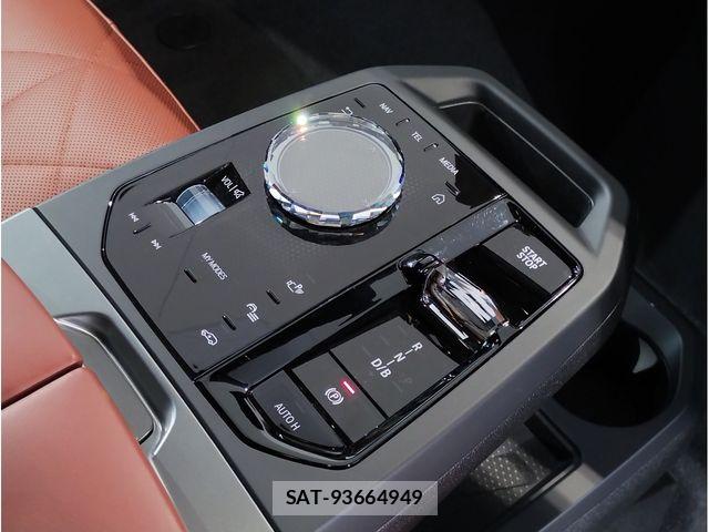 Bmw IX 2025-07 7960679-22