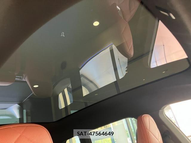 Bmw IX 2025-10 7960678-12