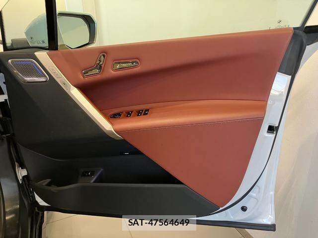 Bmw IX 2025-10 7960678-23