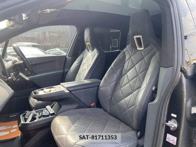 Bmw IX 2021-12 7978638-11
