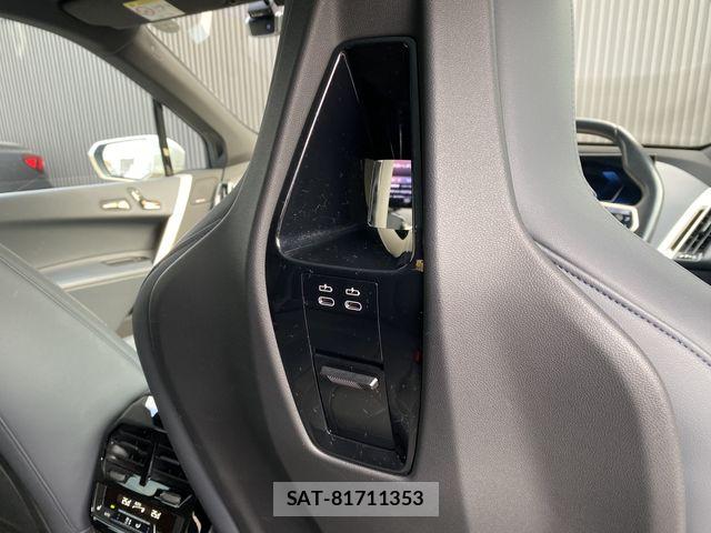 Bmw IX 2021-12 7978638-17