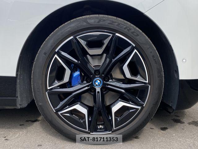 Bmw IX 2021-12 7978638-26