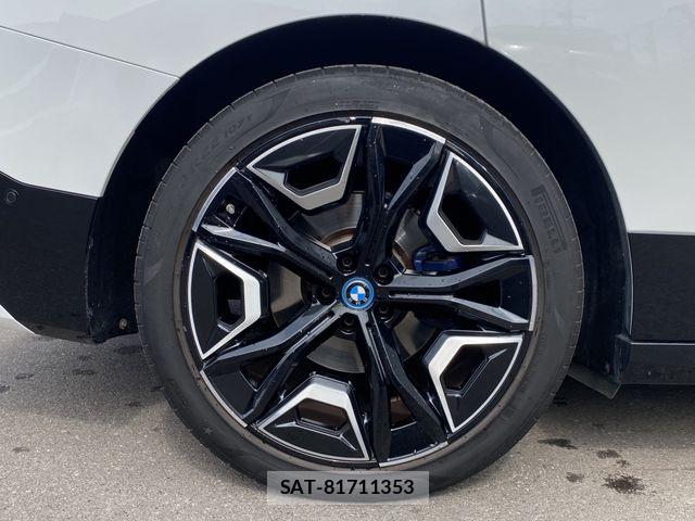 Bmw IX 2021-12 7978638-27