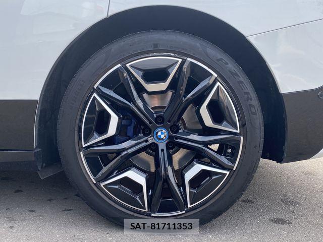 Bmw IX 2021-12 7978638-28