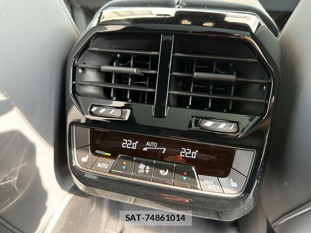 Bmw IX 2023-06 8098272-24