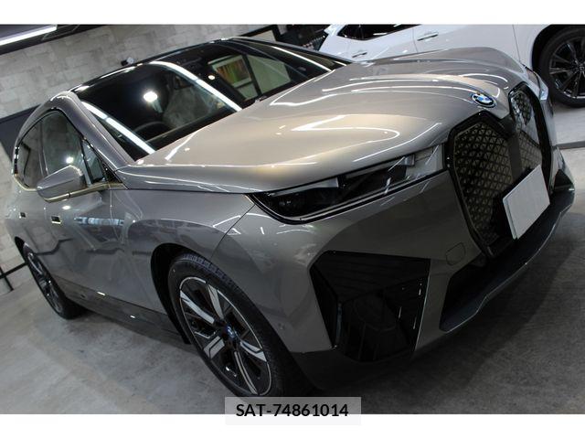 Bmw IX 2023-06 8098272-2