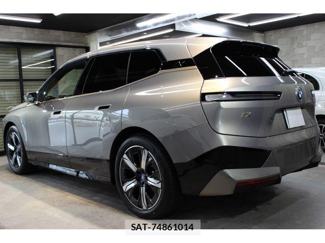 Bmw IX 2023-06 8098272-6