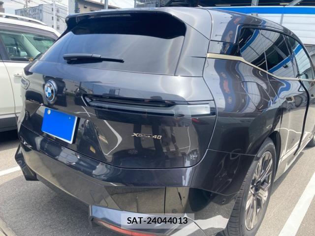 Bmw IX 2022-11 8244710-4