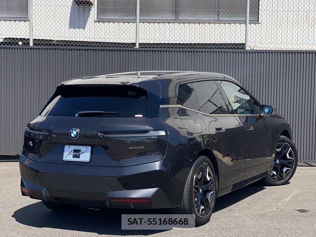 Bmw IX 2023-06 8313364-9