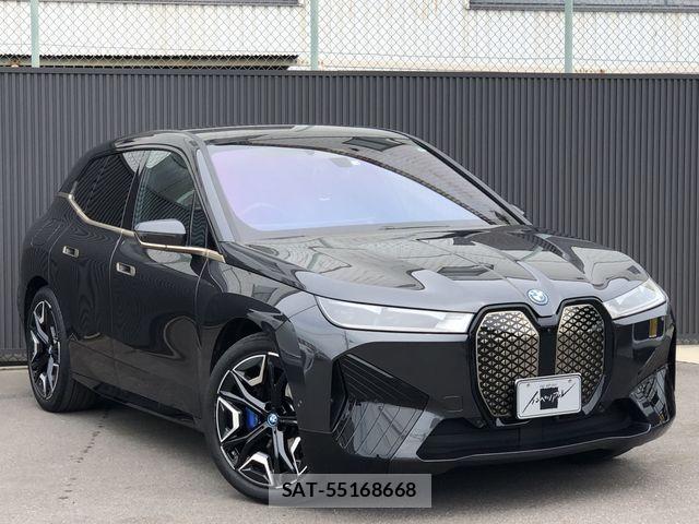 Bmw IX 2023-06 8313364-2