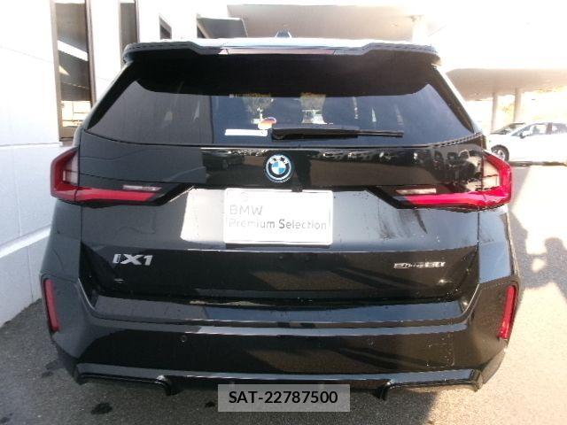 Bmw iX1 2025-09 6675180-21