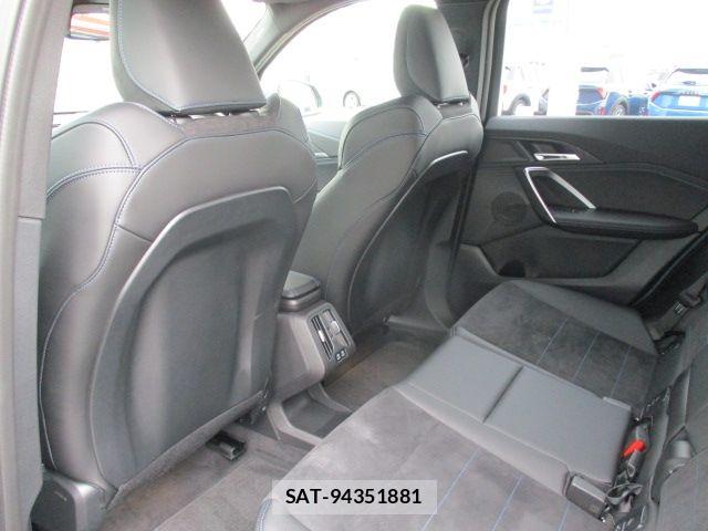 Bmw iX1 2025-09 6814005-16