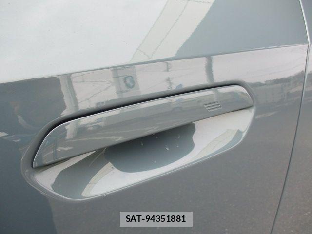 Bmw iX1 2025-09 6814005-4