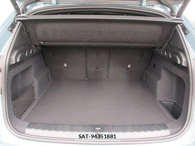 Bmw iX1 2025-09 6814005-7
