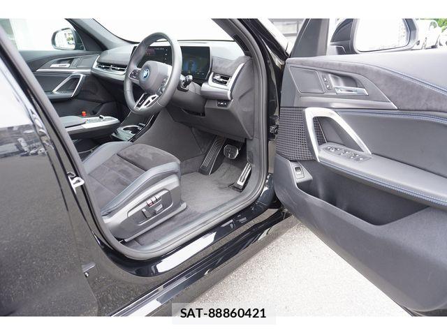 Bmw iX1 2026-01 7249917-11