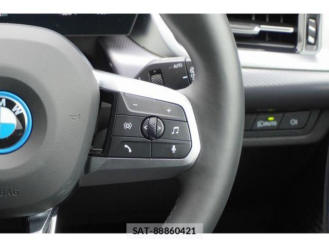 Bmw iX1 2026-01 7249917-18
