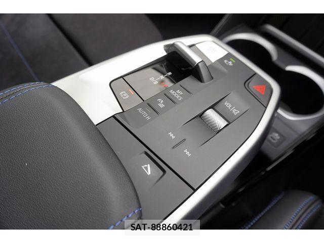Bmw iX1 2026-01 7249917-24