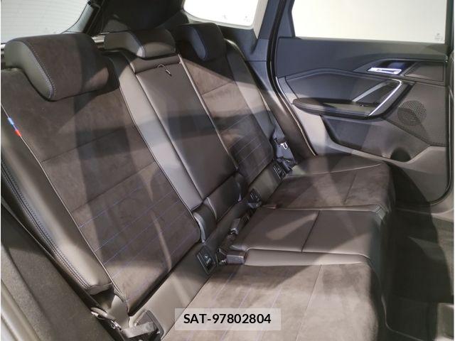 Bmw iX1 2024-10 7325956-11