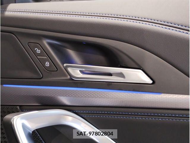 Bmw iX1 2024-10 7325956-21