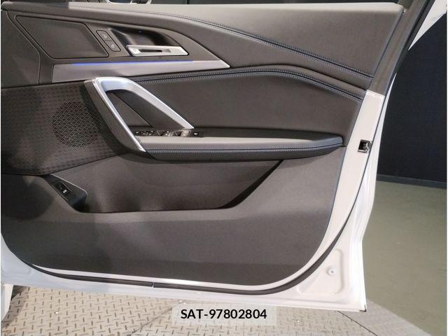 Bmw iX1 2024-10 7325956-28