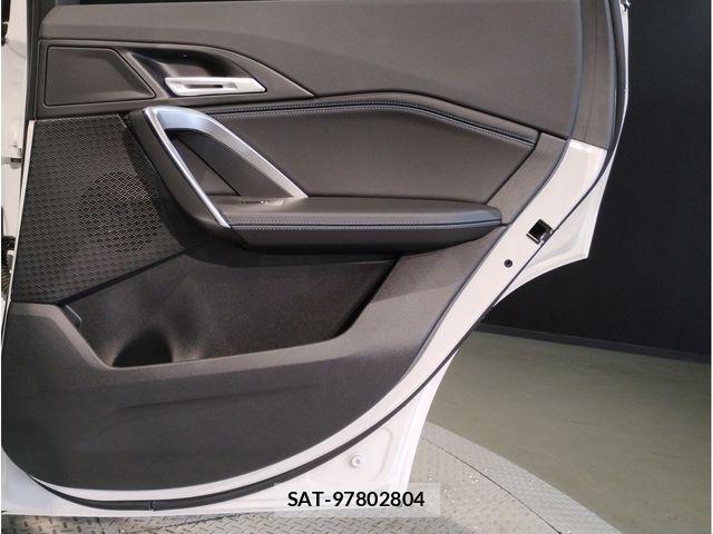 Bmw iX1 2024-10 7325956-29