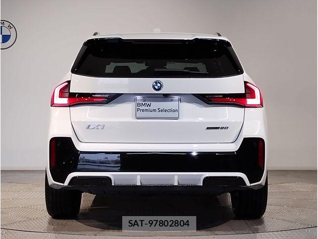 Bmw iX1 2024-10 7325956-4