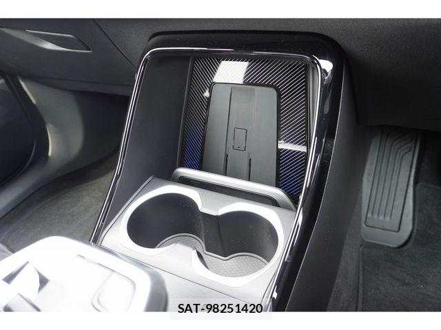 Bmw iX1 2026-01 7357007-13