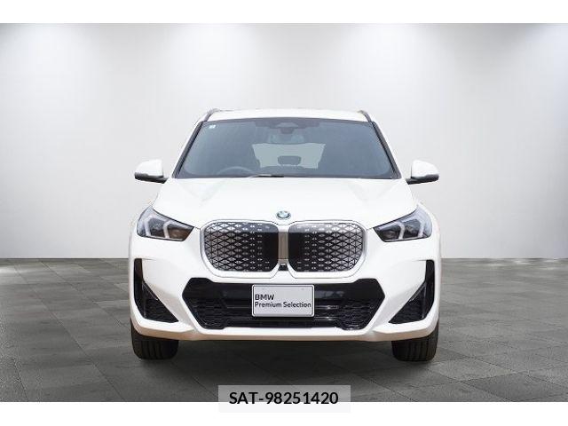 Bmw iX1 2026-01 7357007-1