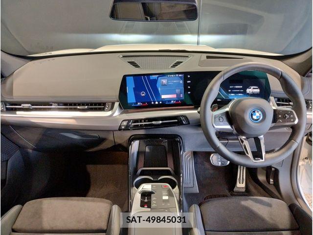 Bmw iX1 2025-06 7561886-3