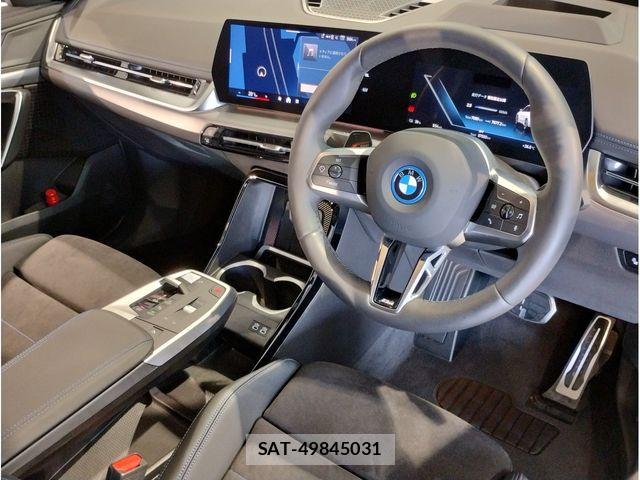 Bmw iX1 2025-06 7561886-4