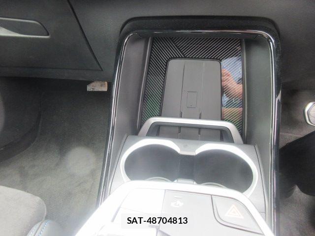 Bmw iX1 2025-09 7615250-17
