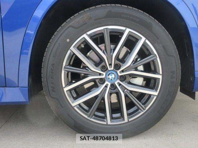 Bmw iX1 2025-09 7615250-4
