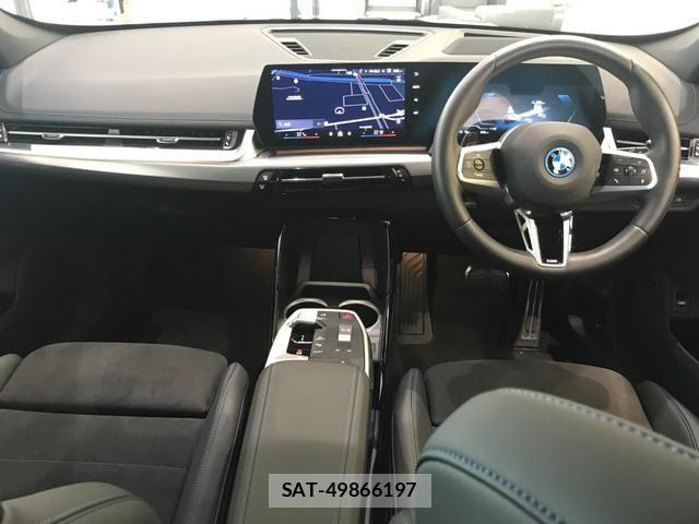 Bmw iX1 2025-12 7960680-1