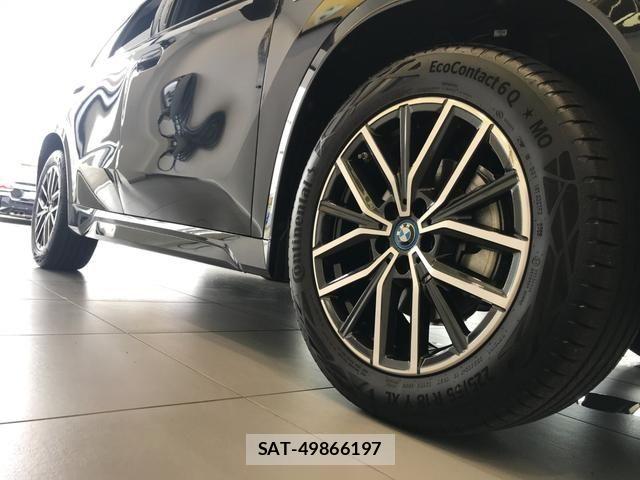 Bmw iX1 2025-12 7960680-22